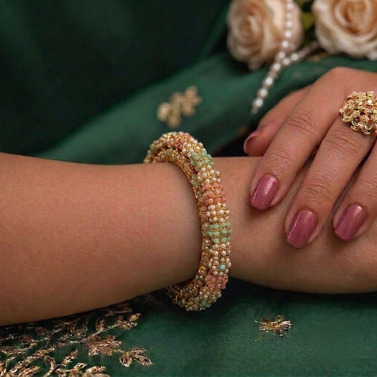 Aiza Pastel Pacheli