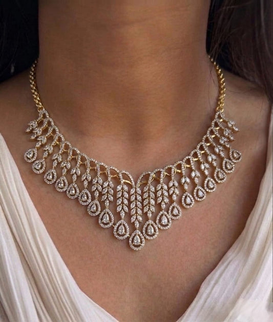 Velvet Radiance Neckalce