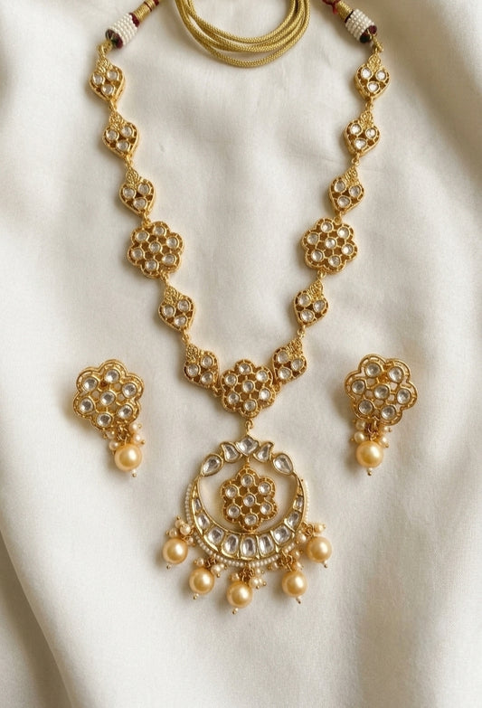 Pachi kundan neckset for women