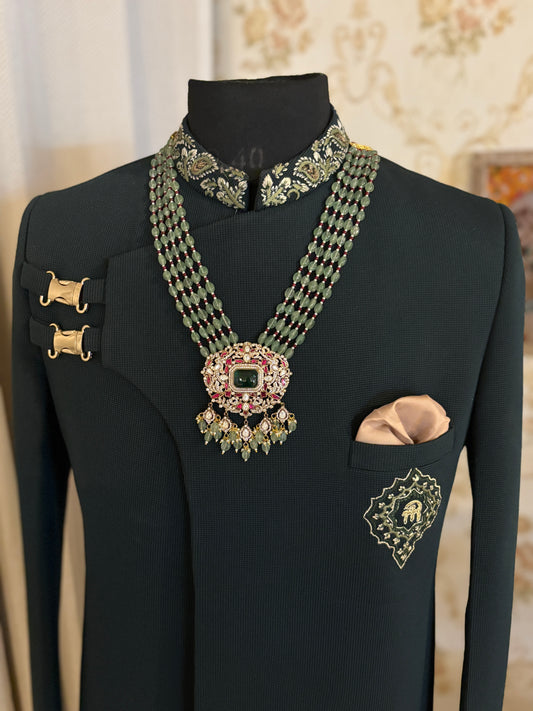 Adriana Emerald Haar