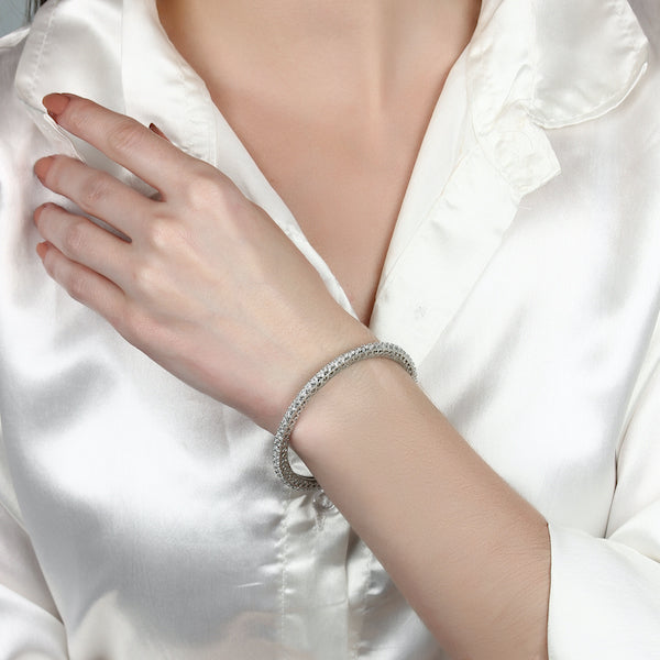 Nikhar Single Line in White
