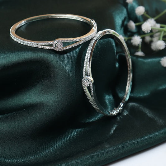 Amaya Openable Bangle