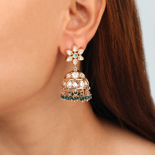 Simar Polki Jhumki in Green
