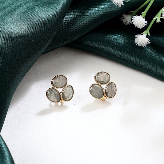 Petal Stud 92.5 Sterling Silver - Labrodorite