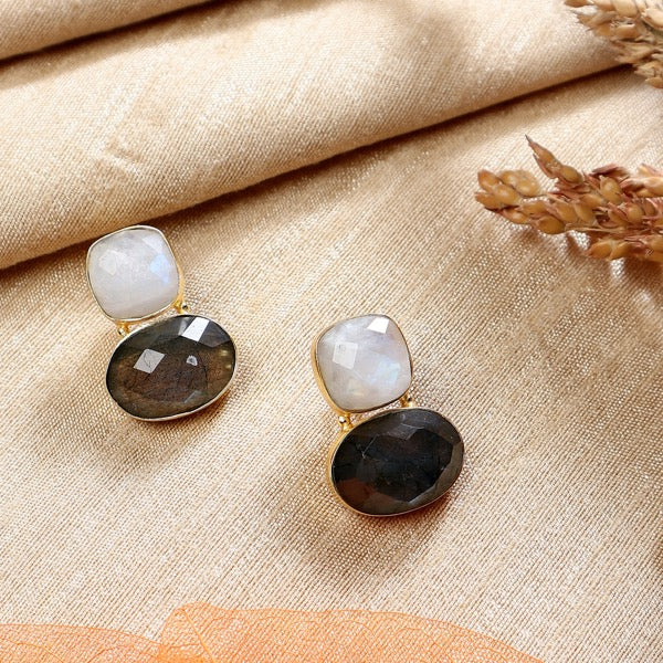 Double head in Moon and Black