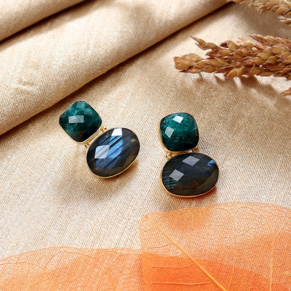 Double Head in Green and Labro