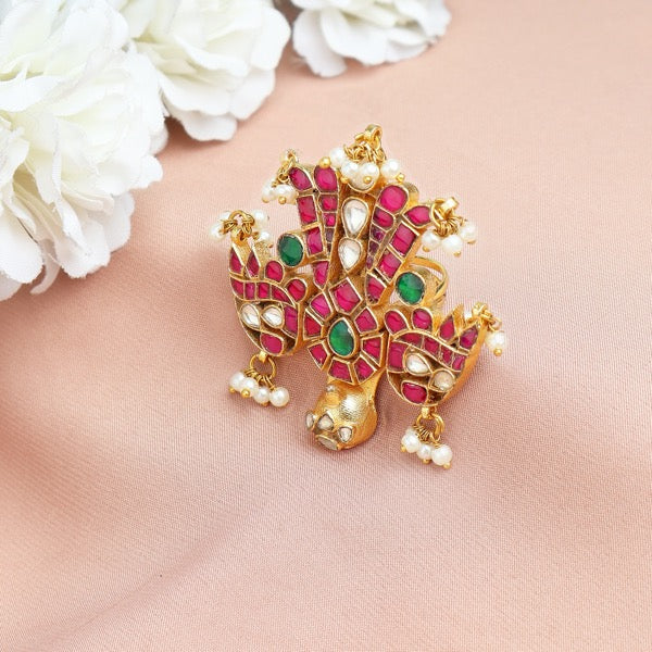Surbhi Mor Ring in Ahmedabadi Kundan