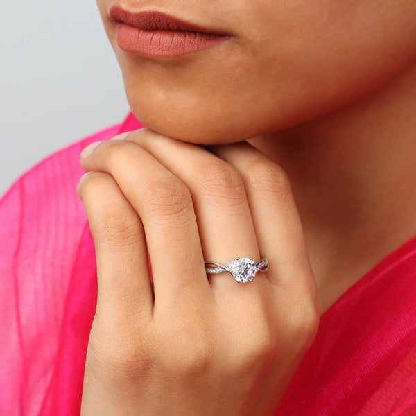 Zig Zag Solitaire Ring