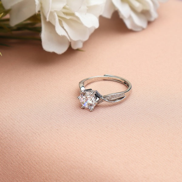 Zig Zag Solitaire Ring