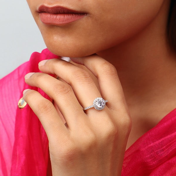 Azari Solitaire Ring