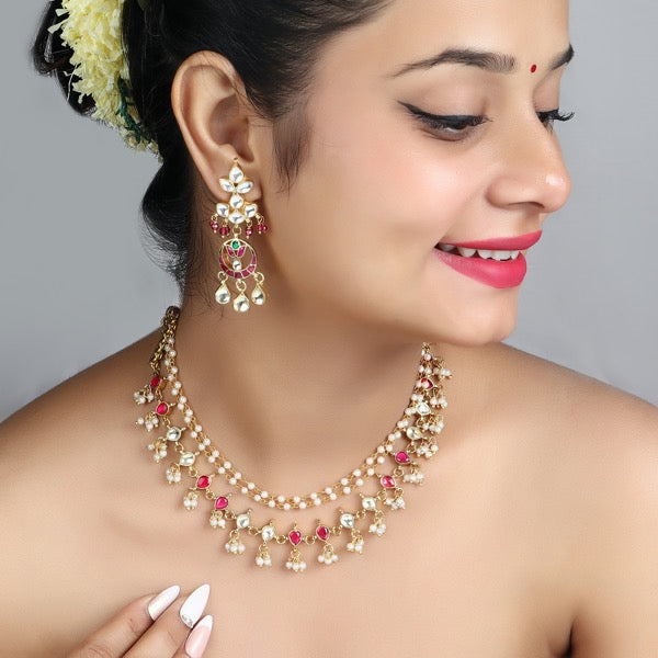 Shomila Ahmedabadi Kundan Choker in Ruby