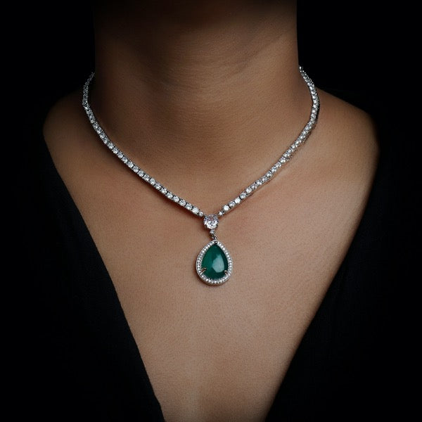 Ellen AD Pendant in Green