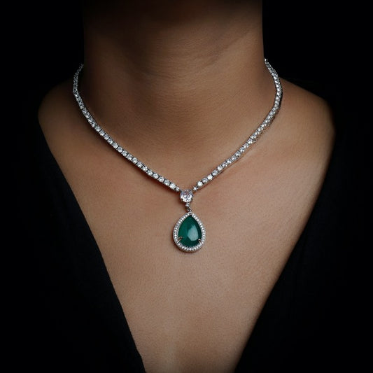 Ellen AD Pendant in Green