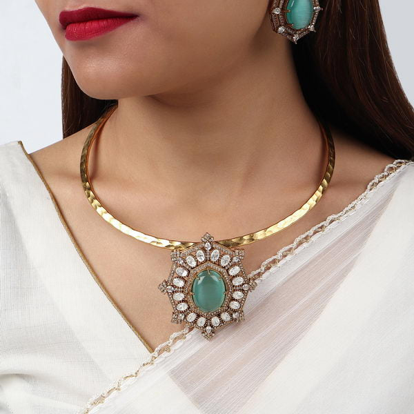 Adiva Polki Hasli