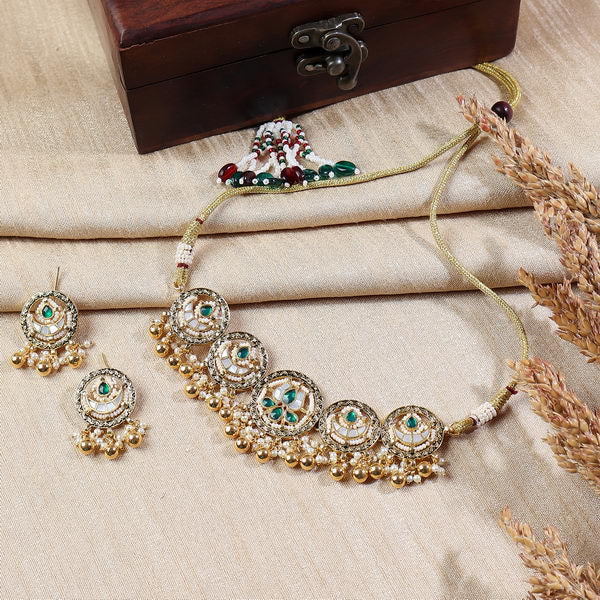 Zoya Gold Choker
