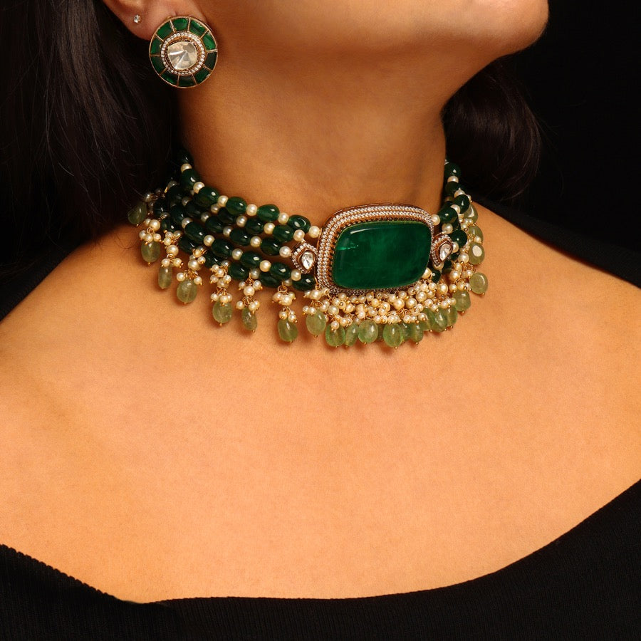 Aarya Emerald Choker