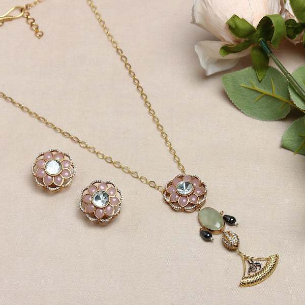 Nikhar Pendant in Pink