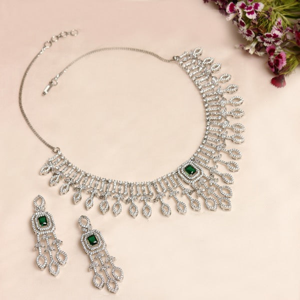 Crown AD Set in Green