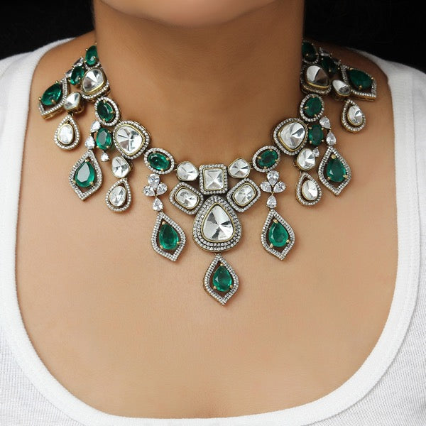 Katha Polki Set in Green
