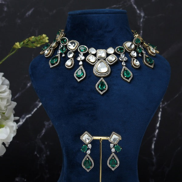 Katha Polki Set in Green