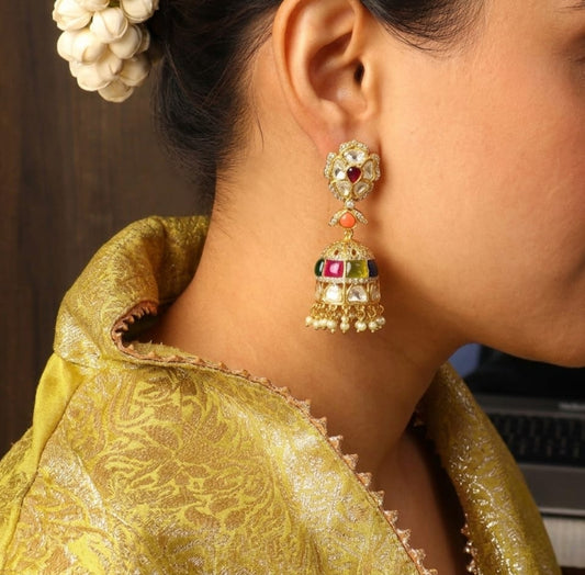 jhumka earring with kundan