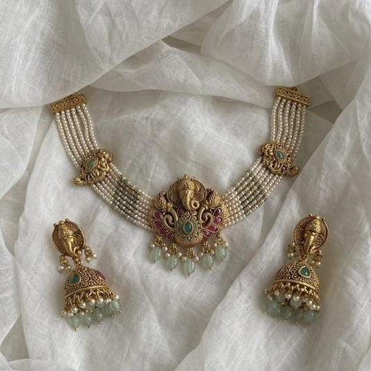 Varnika Ganesh Choker