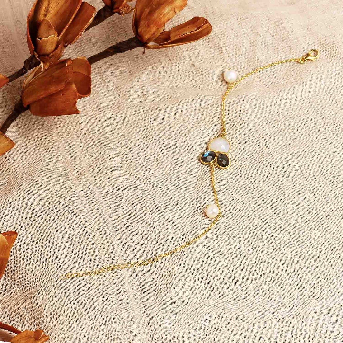 Labro Moon Bracelet in 92.5 Silver