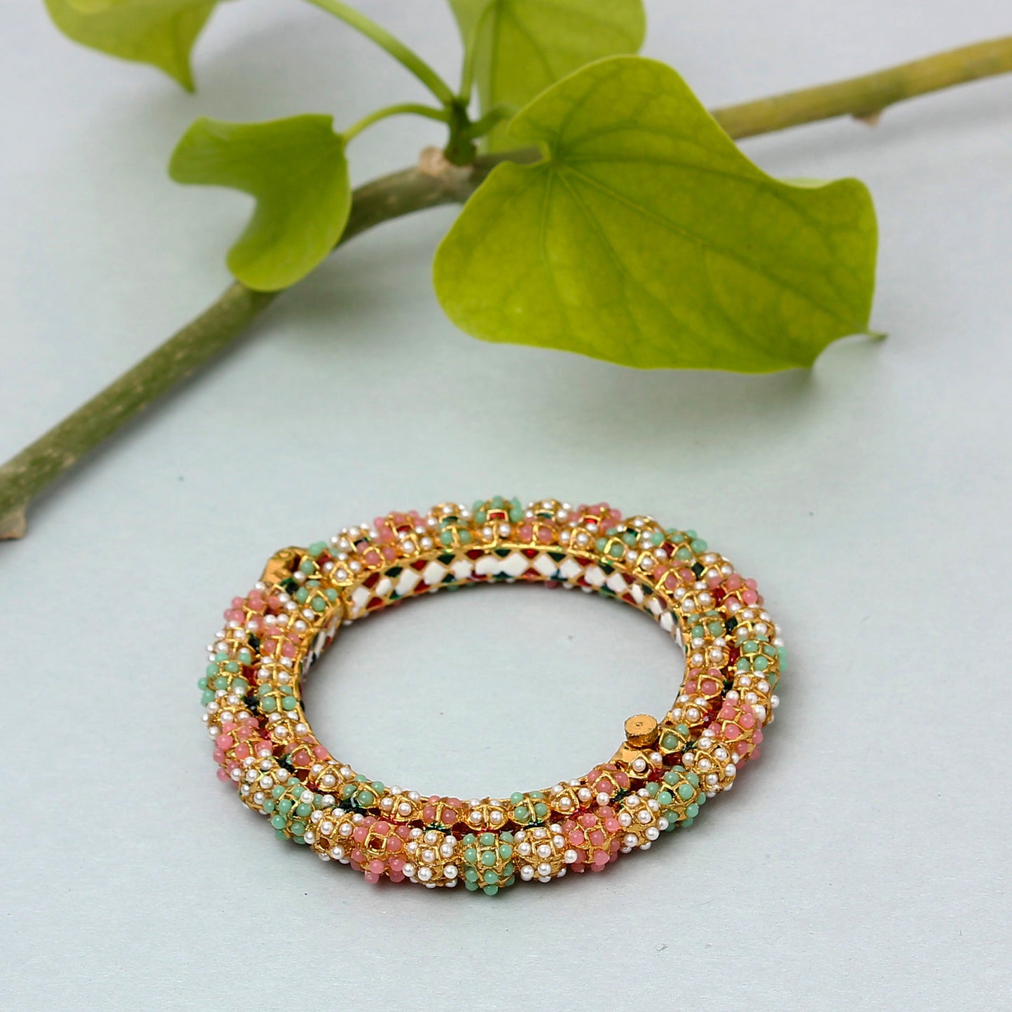 Aiza Pastel Pacheli