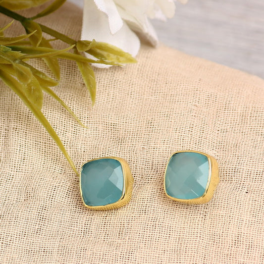 Mint Stud