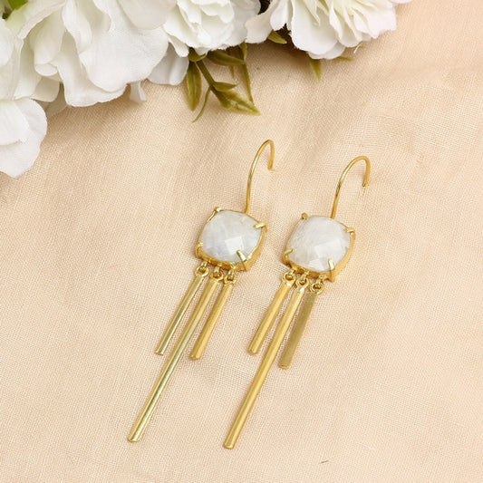 Solid Hangings in White