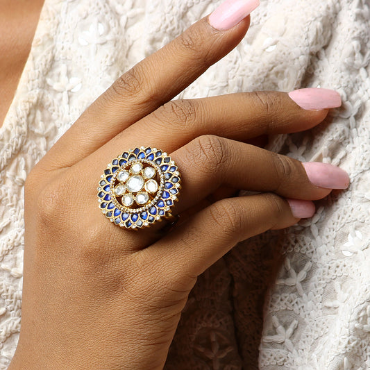 Sara Ring in 92.5 Silver