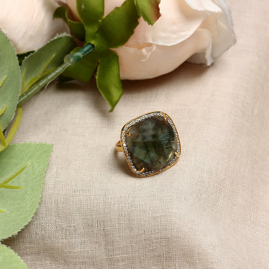 Navya Labrodorite Ring in Square
