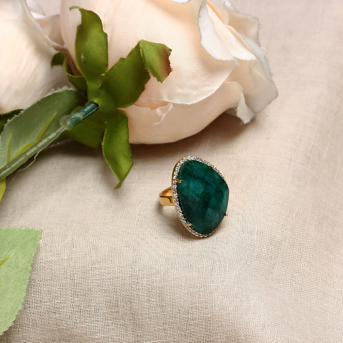 Navya Green Ring in Asymmetry