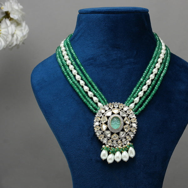 Ruhani Emerald Polki Haar