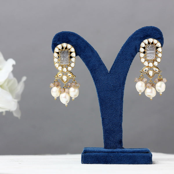 Parinita Pearl Choker