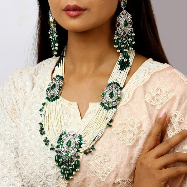 Mumtaz Pearl Set