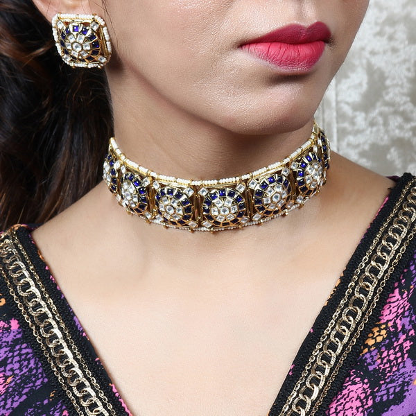 Mekhala Choker