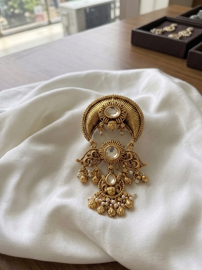 Chandra-Mani Juda Pin