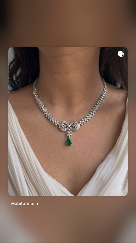 The Gala Ribbon Necklace
