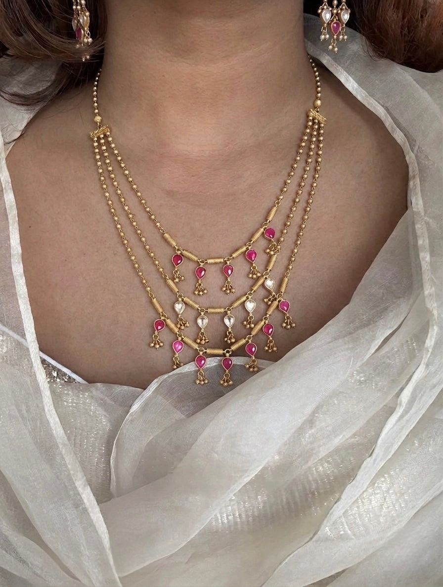 Anjuman Layered Set