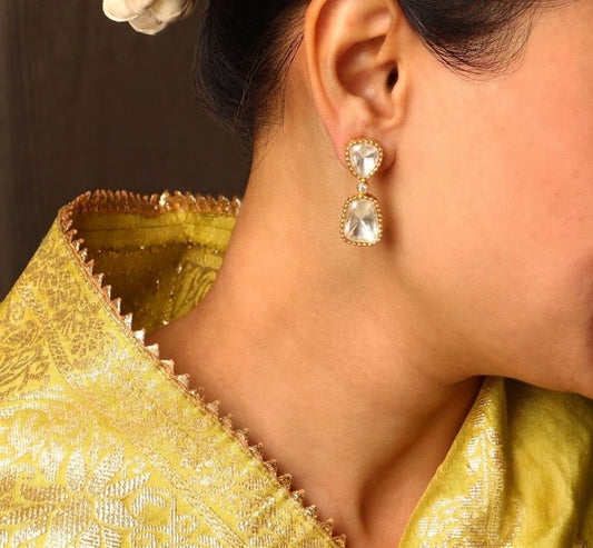 drop earring 