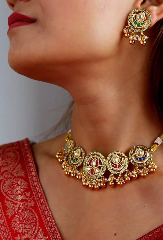 Zoya Gold Choker in Multi