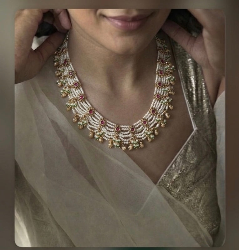 Nayra Pearl Necklace