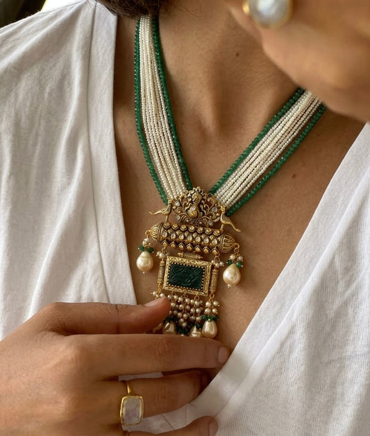 Suhasini Pearl Emerald Haar