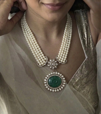 Sheeba Pearl Set