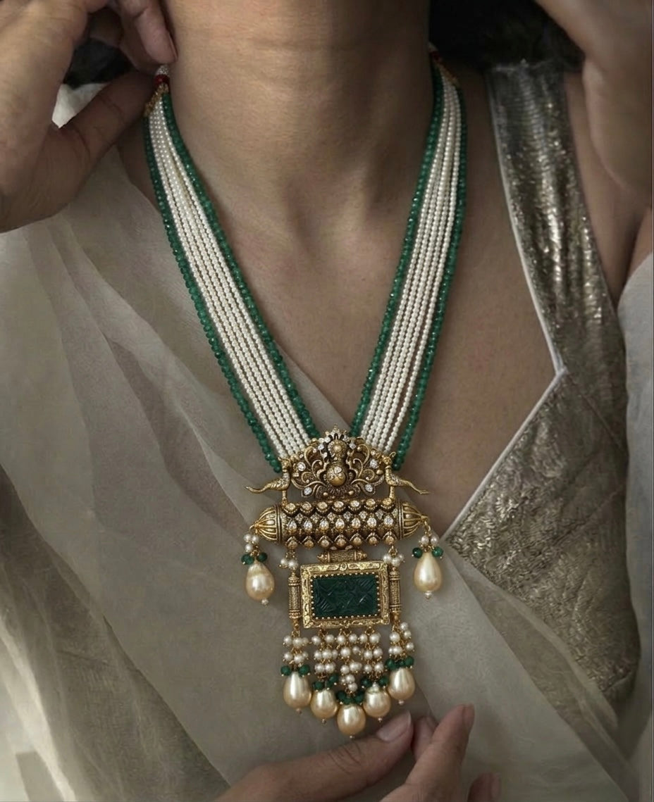 Suhasini Pearl Emerald Haar