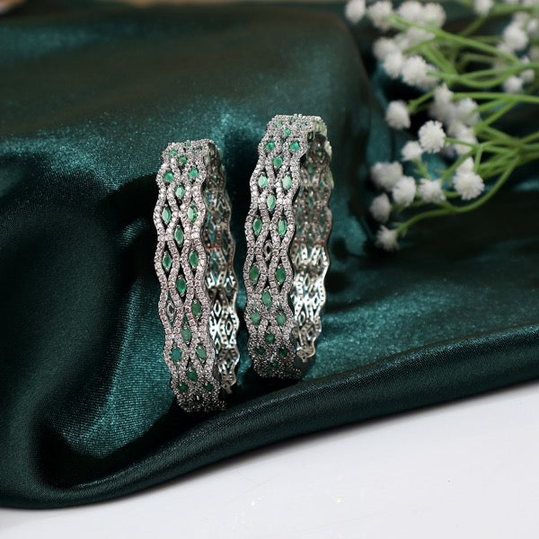 Dia AD Bangle in Green