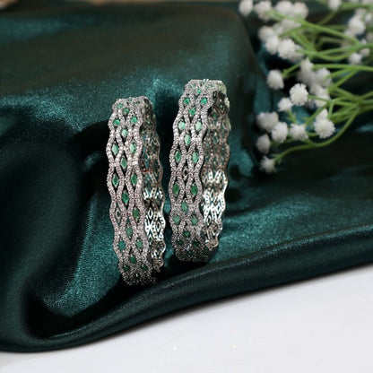 Dia AD Bangle in Green