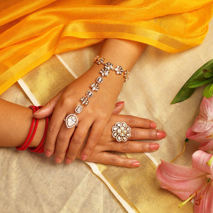 Mehraan Polki Hathphool