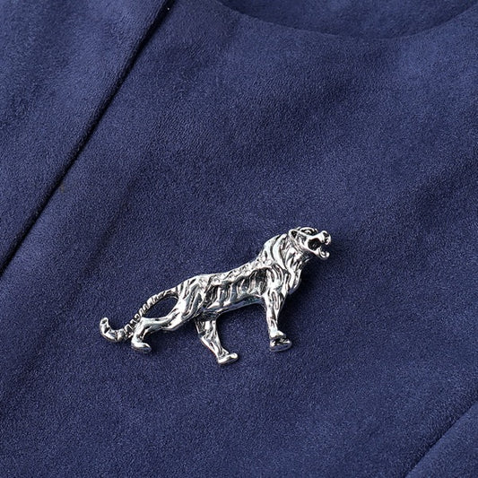 Roaring Lion in Silver